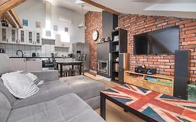 Przytulny Loft W Uroczej Okolicy